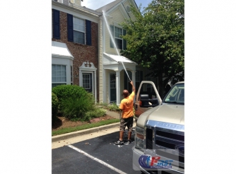 first_in_pressure_washing_residential-156