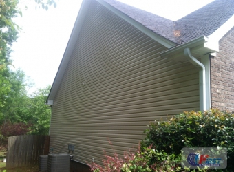 012_first_in_pressure_washing_residential-42