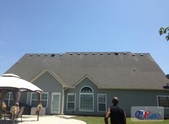 Clean shingle roof after roof cleaning